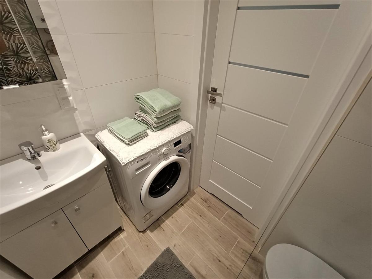 Szmaragdowy Apartament Przy Ulicy Opolskiej Tarnowskie Gory Ngoại thất bức ảnh