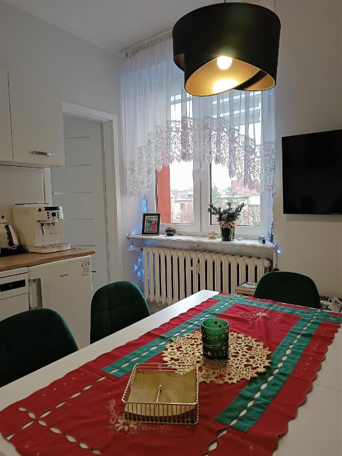 Szmaragdowy Apartament Przy Ulicy Opolskiej Tarnowskie Gory Ngoại thất bức ảnh