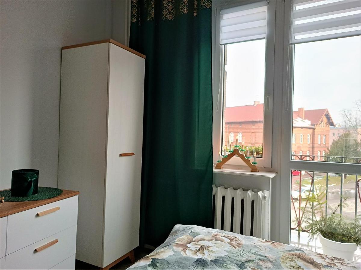 Szmaragdowy Apartament Przy Ulicy Opolskiej Tarnowskie Gory Ngoại thất bức ảnh