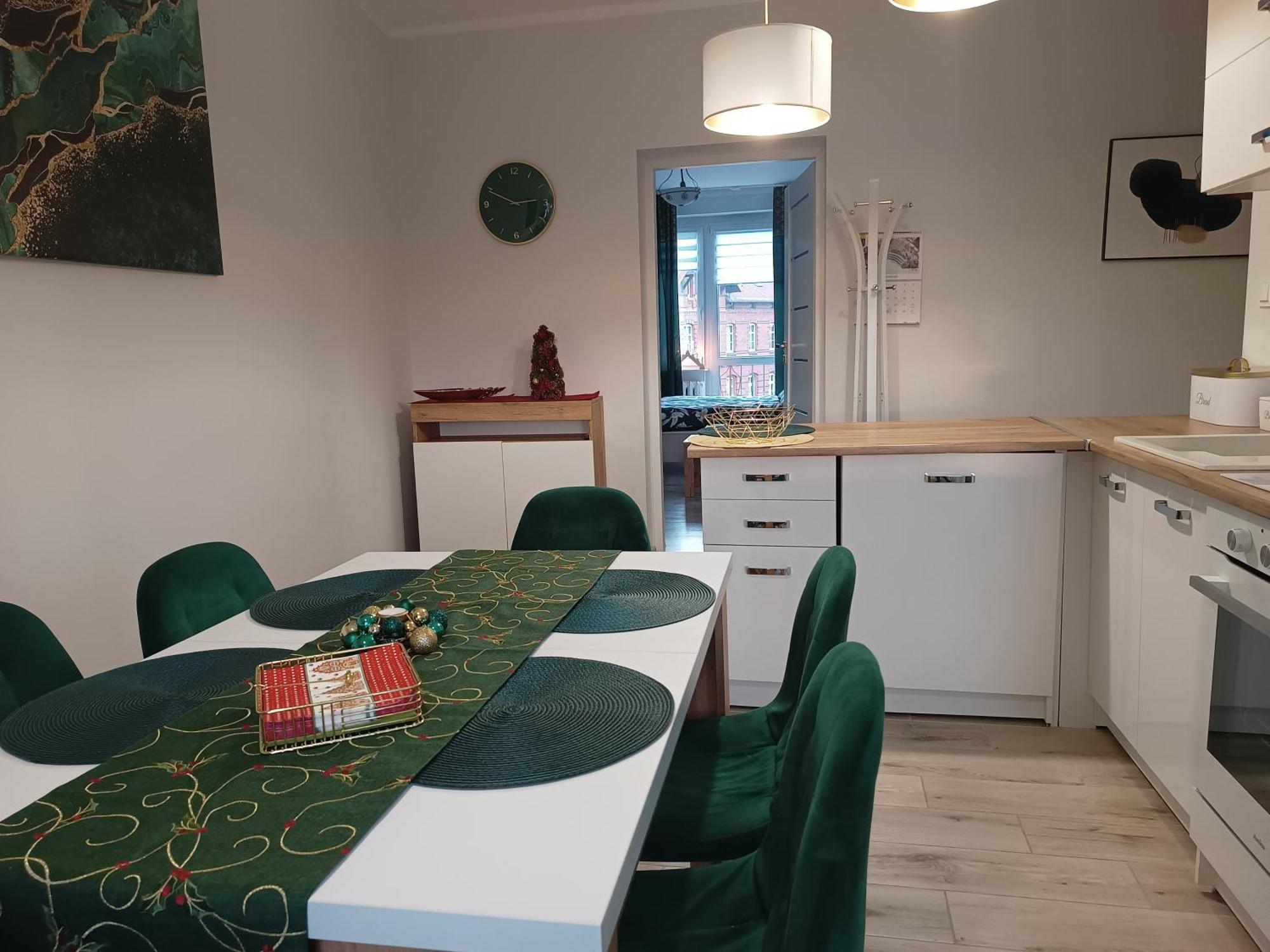 Szmaragdowy Apartament Przy Ulicy Opolskiej Tarnowskie Gory Ngoại thất bức ảnh
